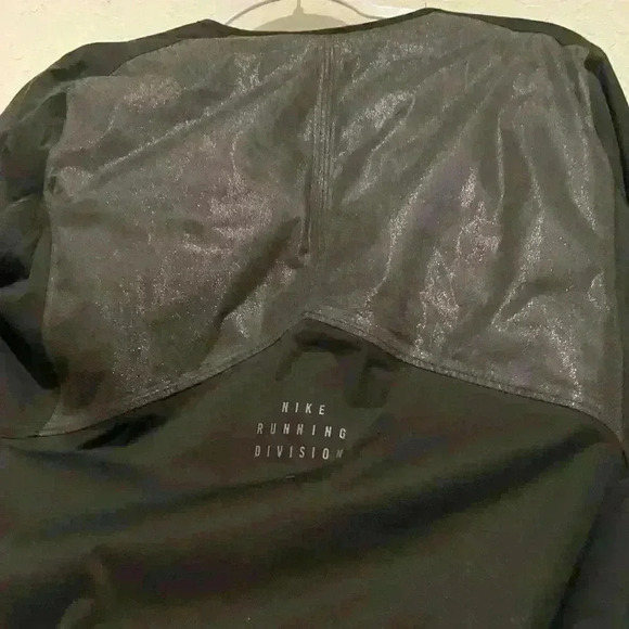 NWT flawed Jacket Nike Storm-FIT ADV Running Division Women Sz S Down Filled - Picture 8 of 9